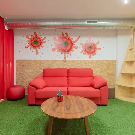 Tomate アパート アリカンテ