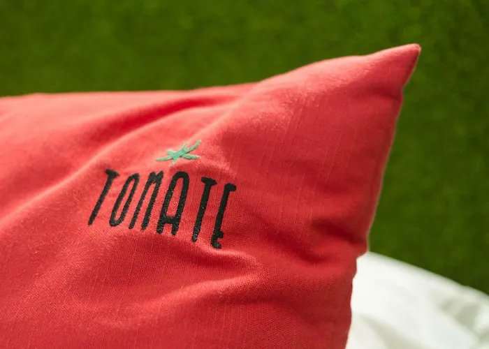 Tomate Apartament *